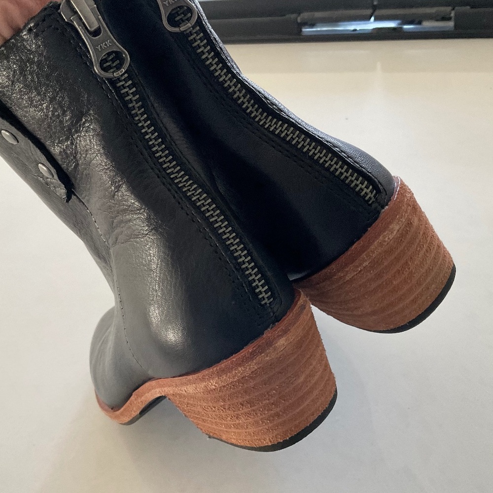 KORK-EASE Kayden Booties Black Leather Size 6 LIKE NEW - Picture 5 of 8